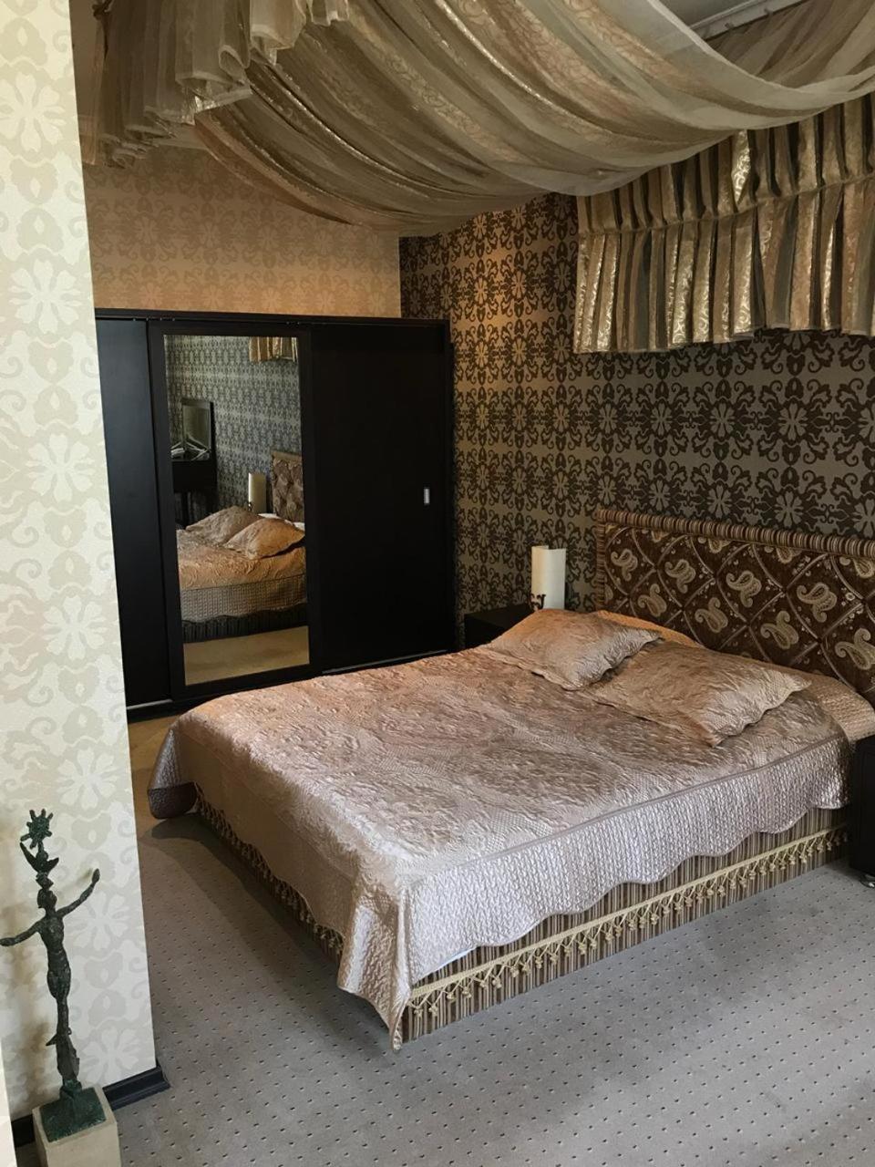Villa Petrolea Hotel Baku Exteriör bild