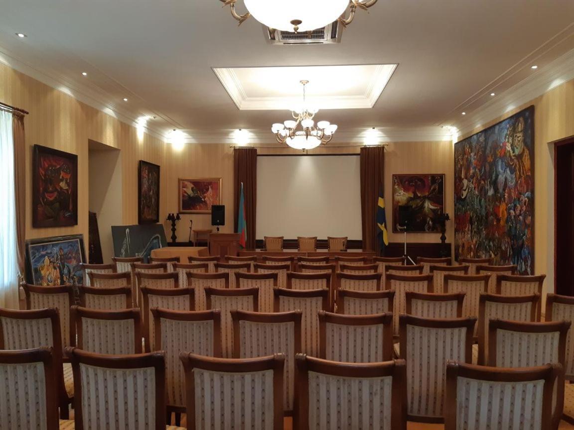 Villa Petrolea Hotel Baku Exteriör bild